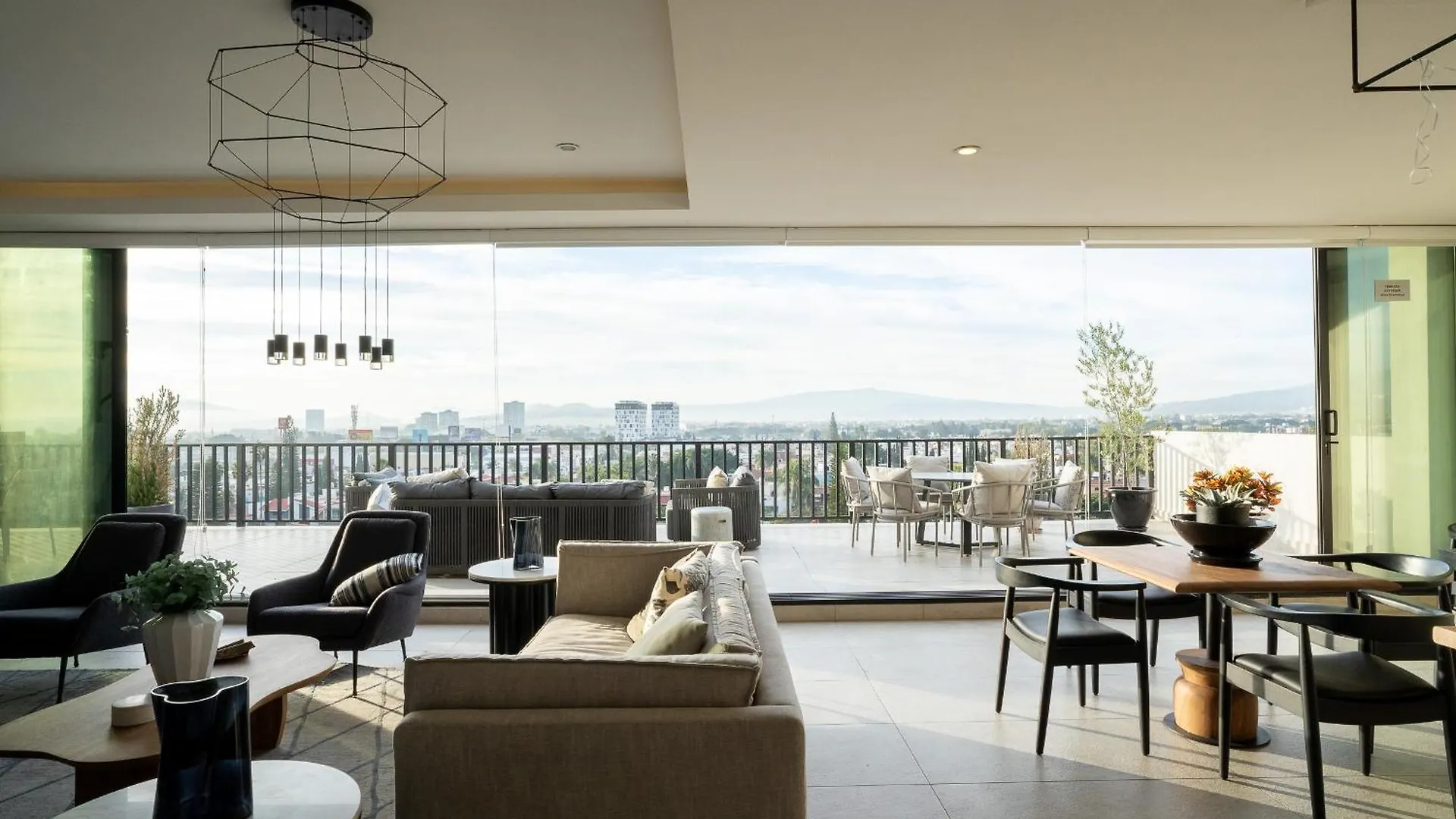 Centrico Departamento Con Rooftop Y Vistas En Zapopan Guadalajara